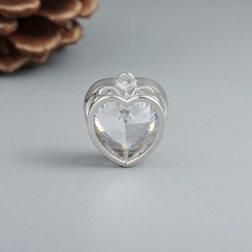 925 sterling silver heart shaped cubic zirconia charm