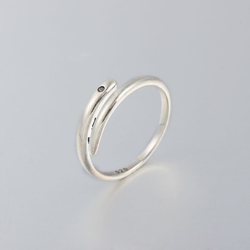 925 sterling silver cz split design ring