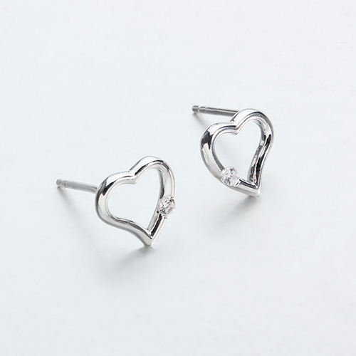 925 sterling silver cz heart stud earrings
