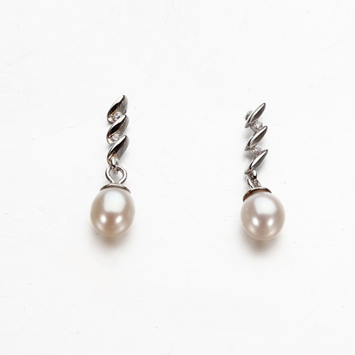 925 sterling silver natural pearl cz stud earrings