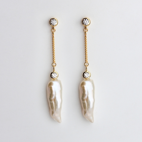 925 Sterling silver baroque pearl earrings stud