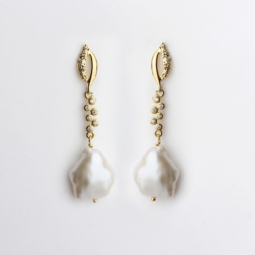 925 sterling silver hammered leaf baroque pearl drop earrings