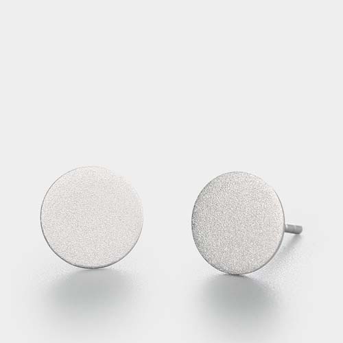 925 sterling silver punch round earrings