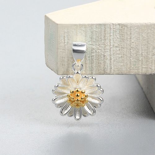 925 sterling silver two-tone daisy flower pendants
