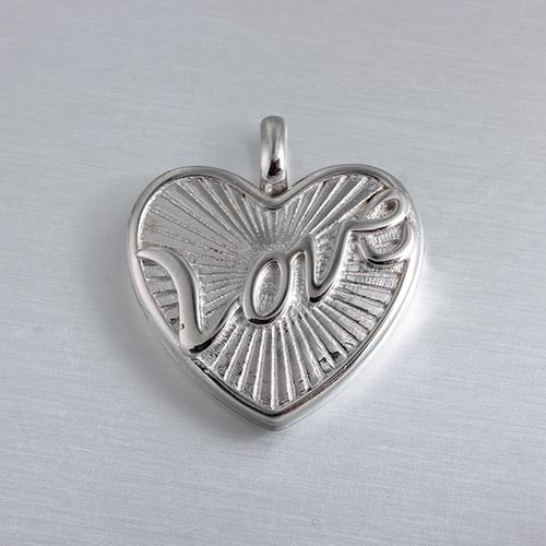 925 sterling silver Relief love heart locket