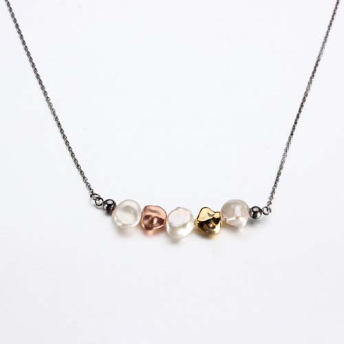 Sterling silver baroque pearl irregular disc necklace