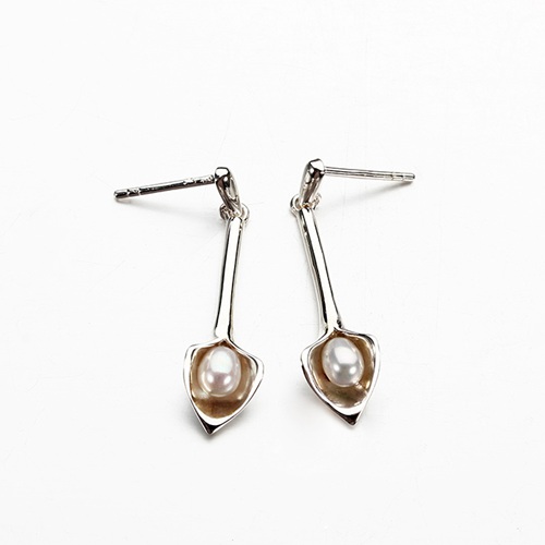 925 sterling silver cultured pearl tulip dangle earrings