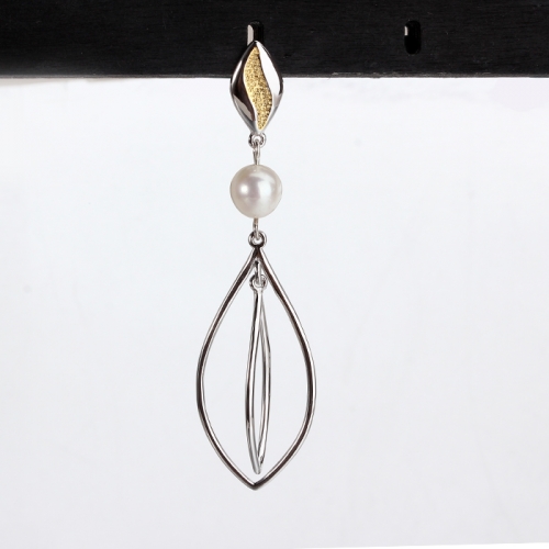 Renfook 925 sterling silver minimalist and elegant pearl earrings 2019
