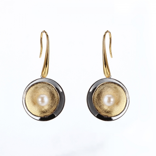 Renfook 925 sterling silver freshwater pearl two-tone gold plated hook earrings