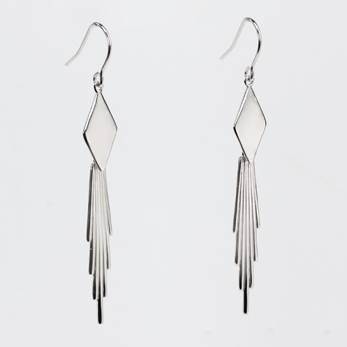 Renfook 925 sterling silver tassel-shaped earring hook for women