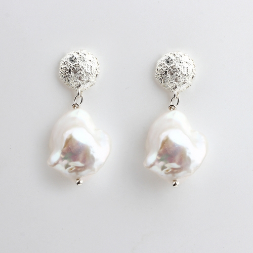 925 sterling silver hammered baroque pearl earrings stud